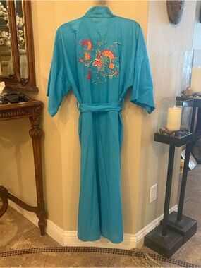 Vintage HEALTH Women Turquoise Dragon Embroidered Asian Kimono Robe Size Medium